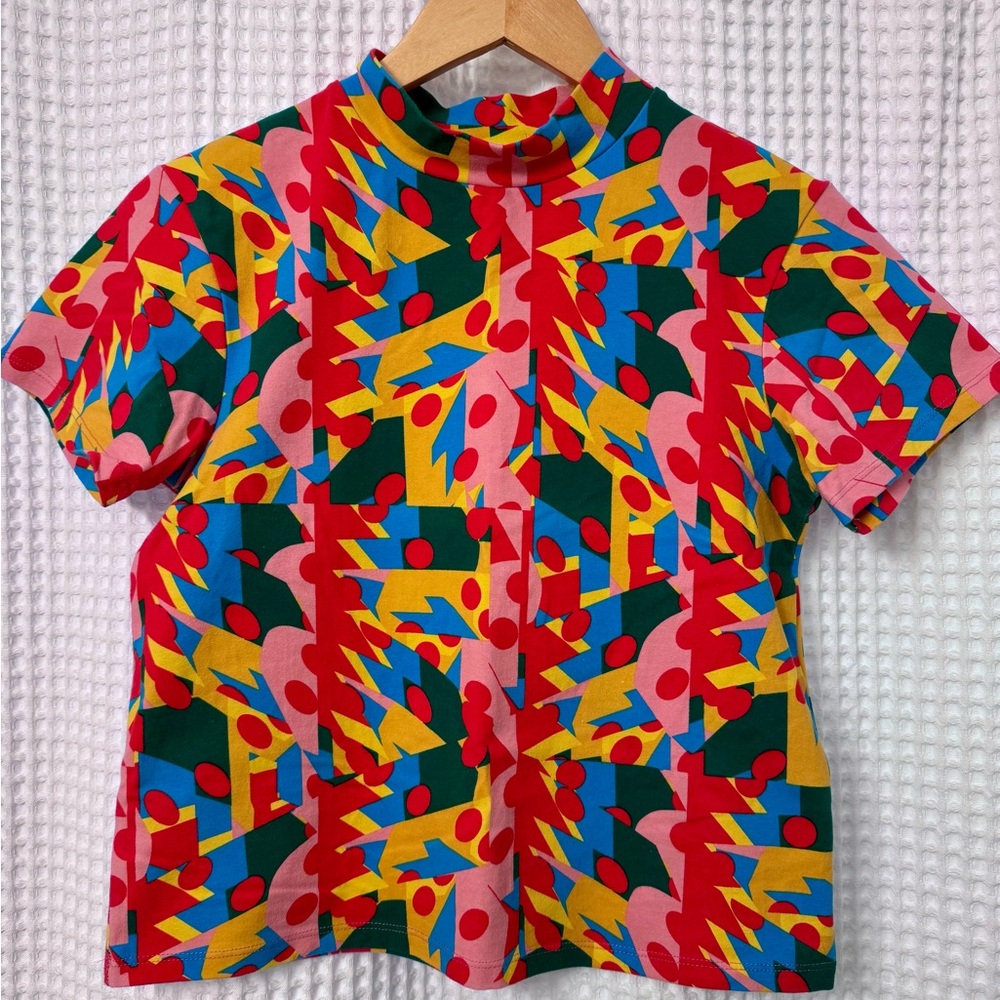 Mock Neck Stretchy Tee - Macarena Design Nooworks